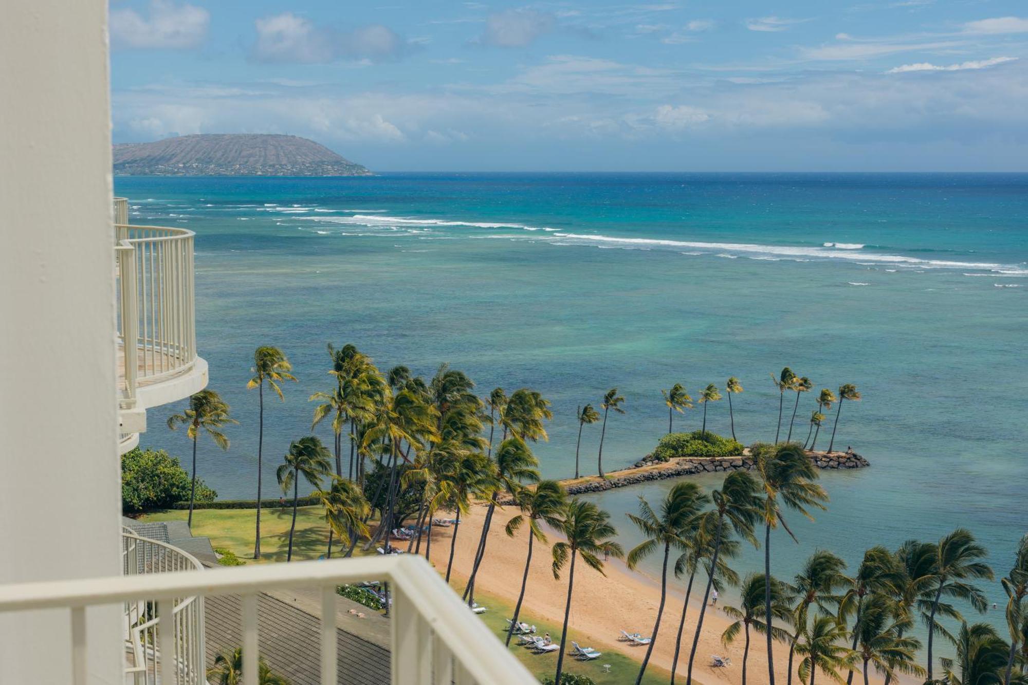 The Kahala Y Resort